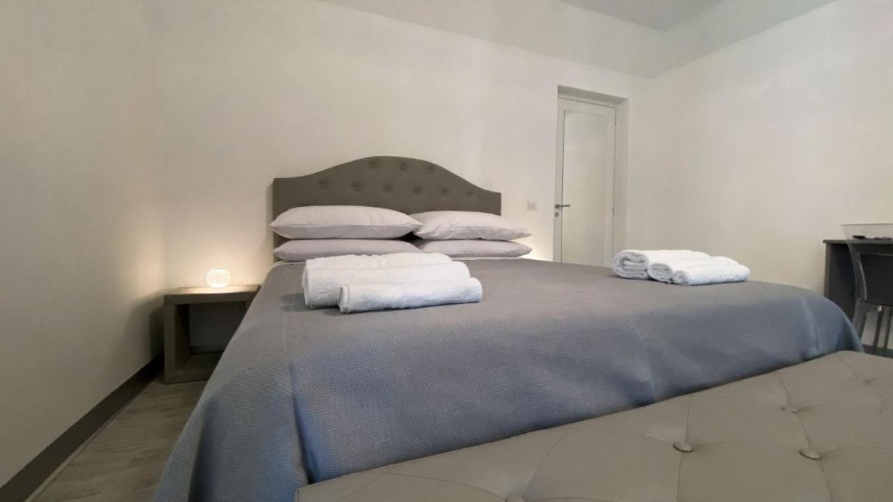 Palazzo Frami Hotell Acireale Exteriör bild