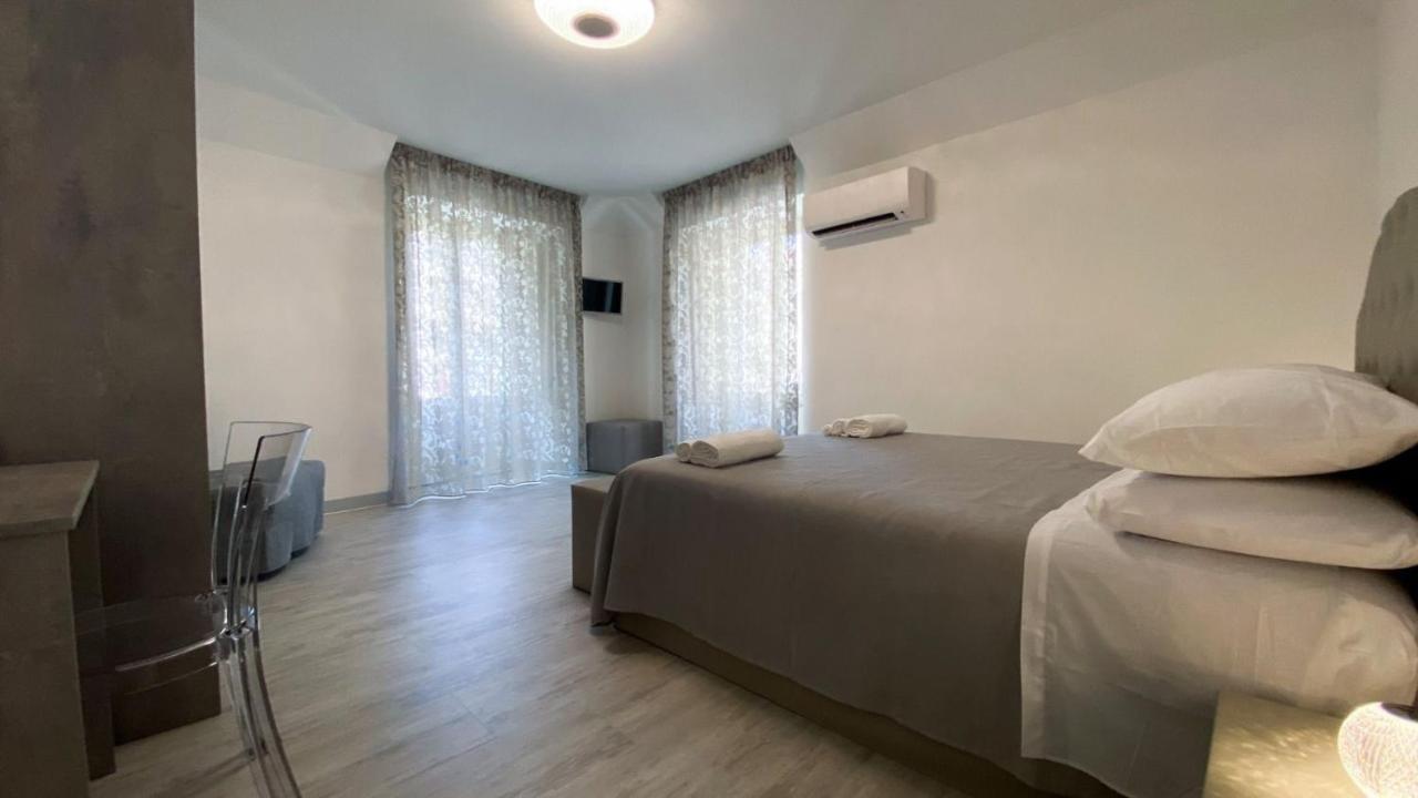 Palazzo Frami Hotell Acireale Exteriör bild